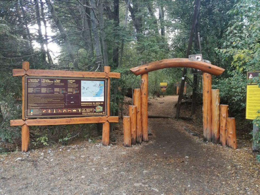 Acceso a la Cascada de los Duendes